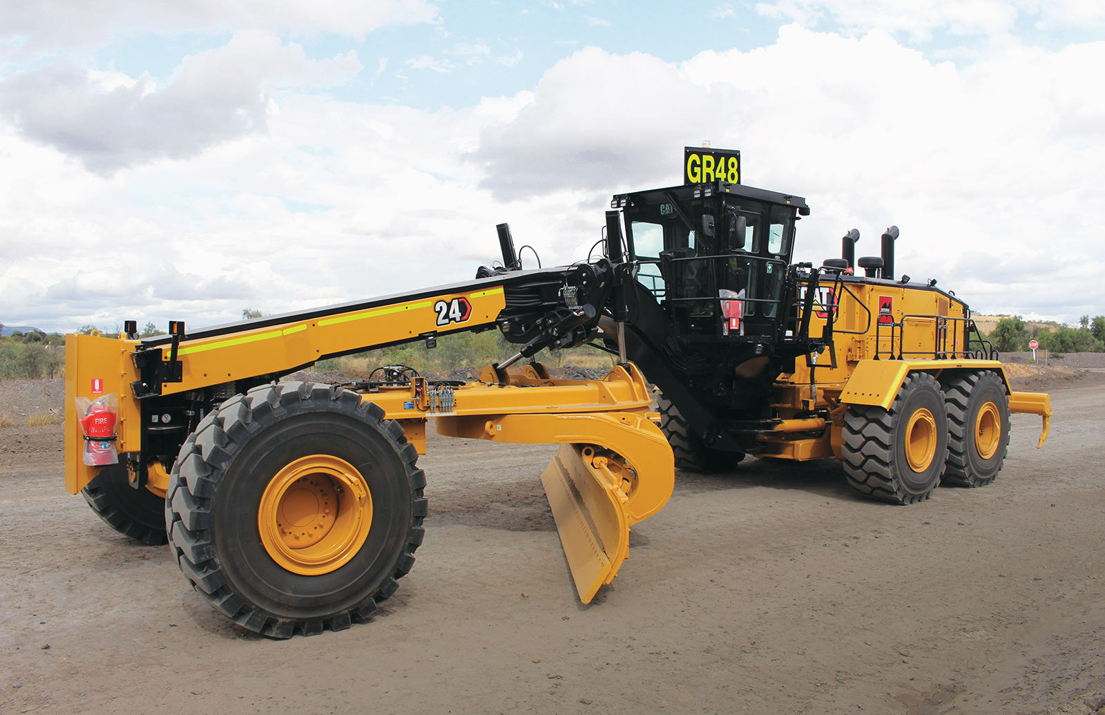 Mining Equipment CAT 24 Motor Grader